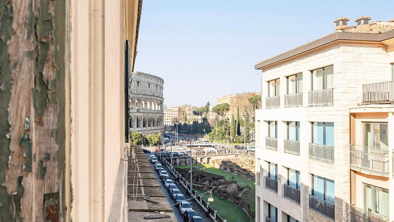 Coliseum View - Diana'S House By Rentbeat Lägenhet Rom Exteriör bild